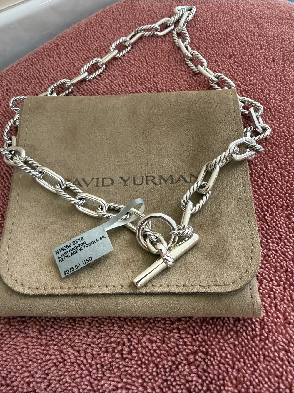 David Yurman Brand New Madison Toggle Necklace